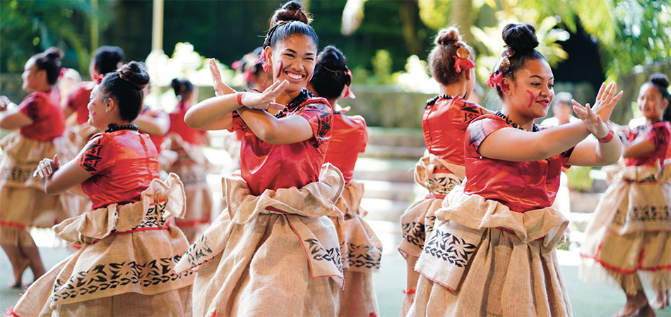 Samoan dancers