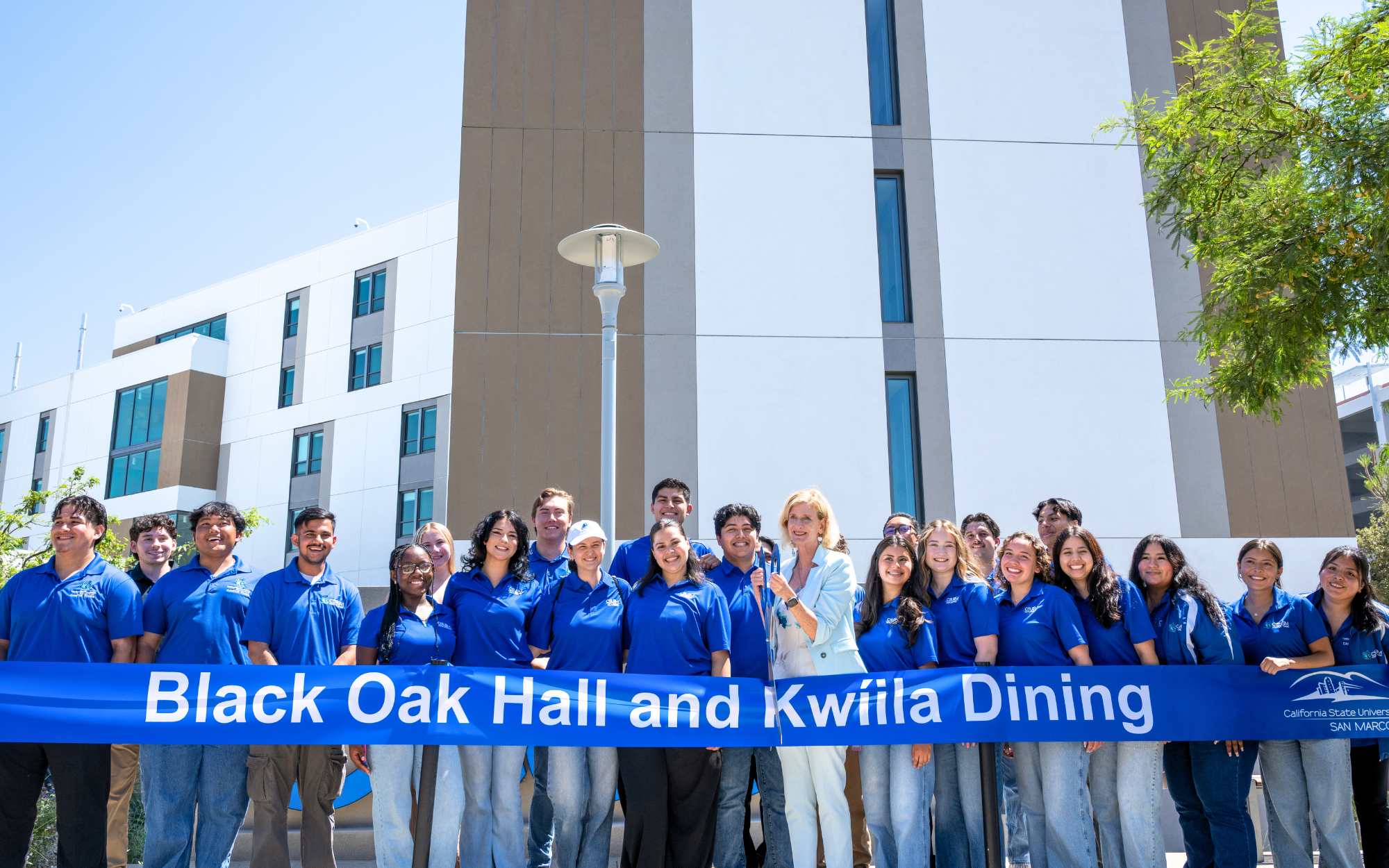 boh and kwiila ribbon cutting