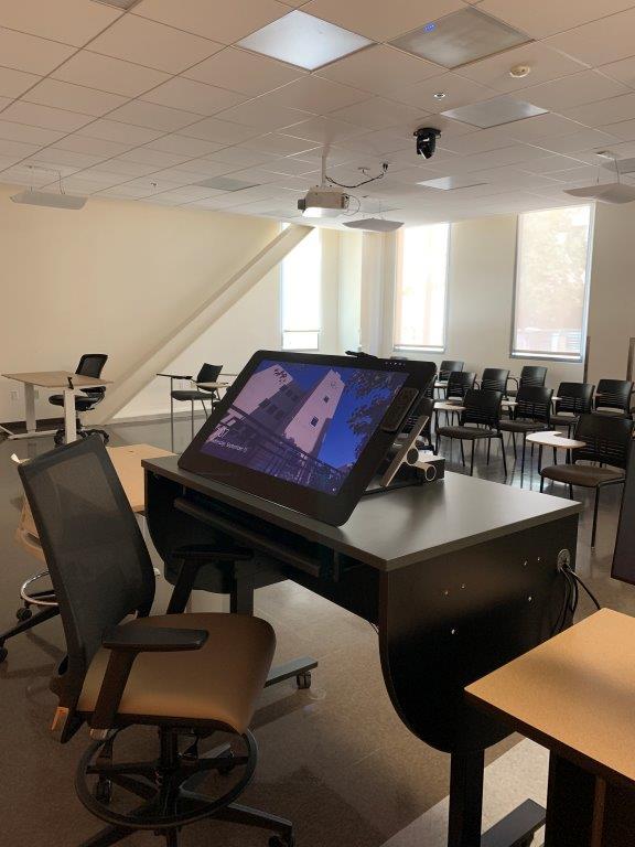 Live & Online Classroom room.