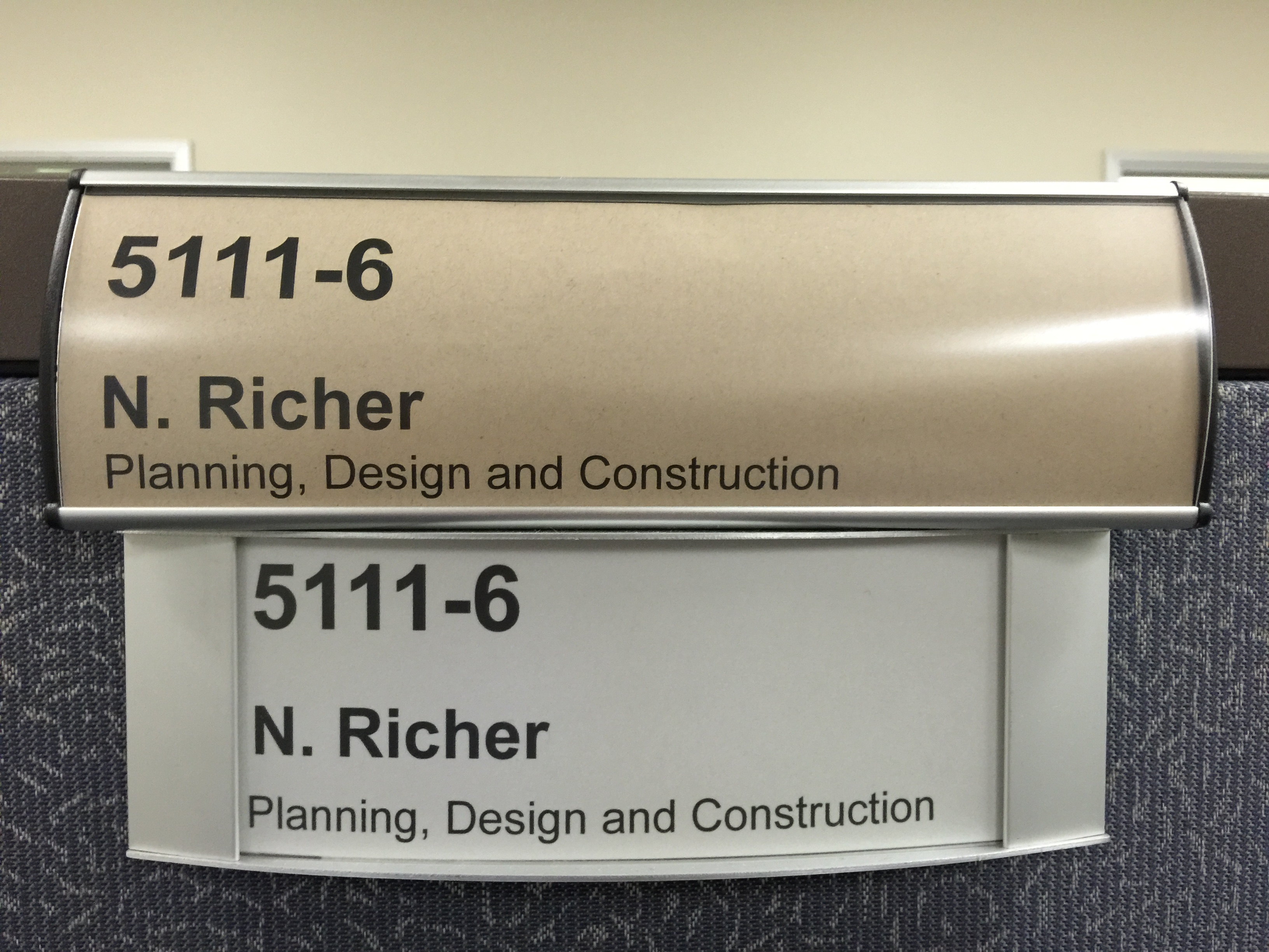 cubicle signs