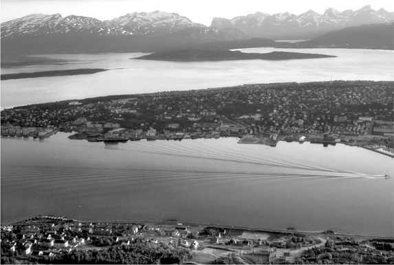 Fjord Wake, 2005
