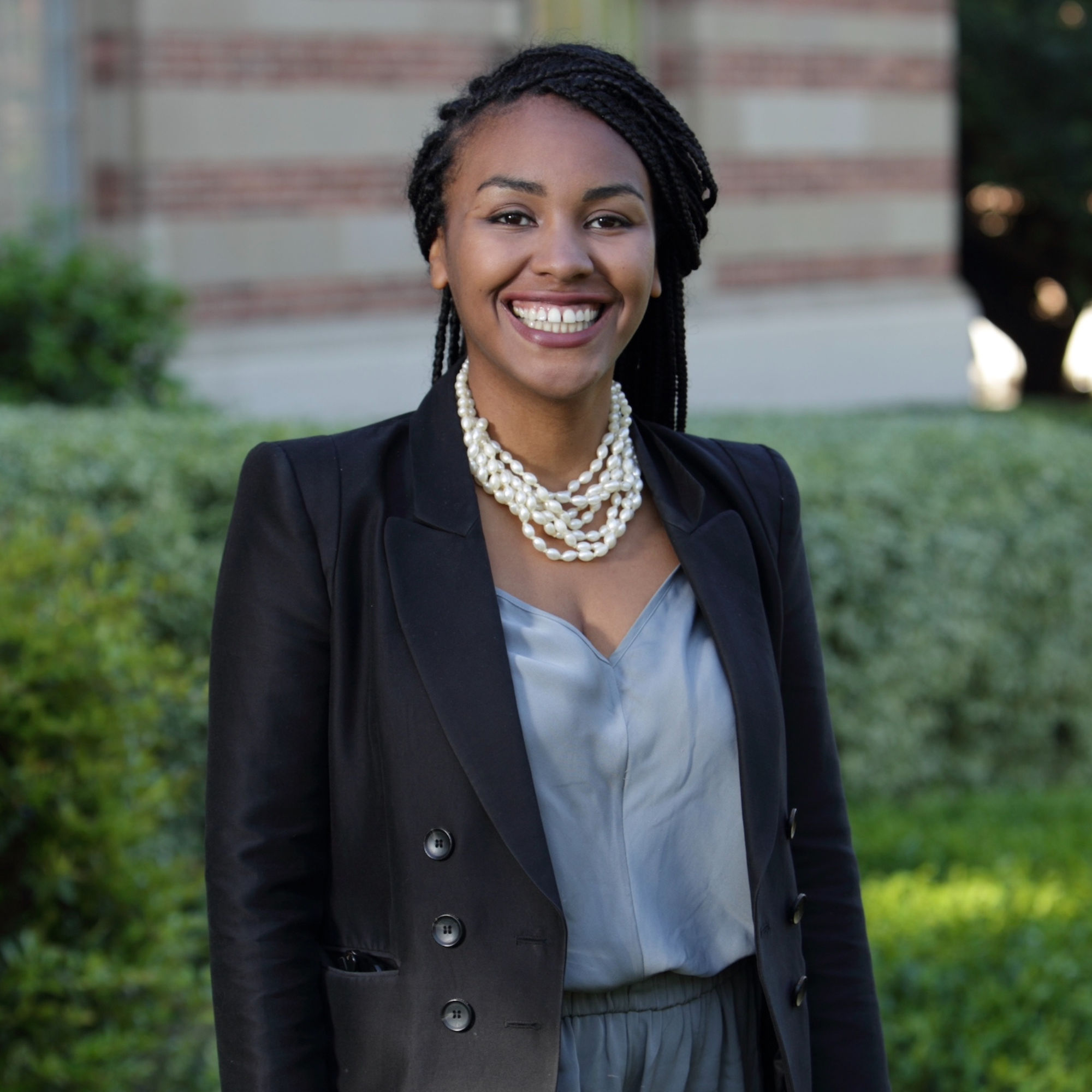 Dr. Natacha Cesar-Davis